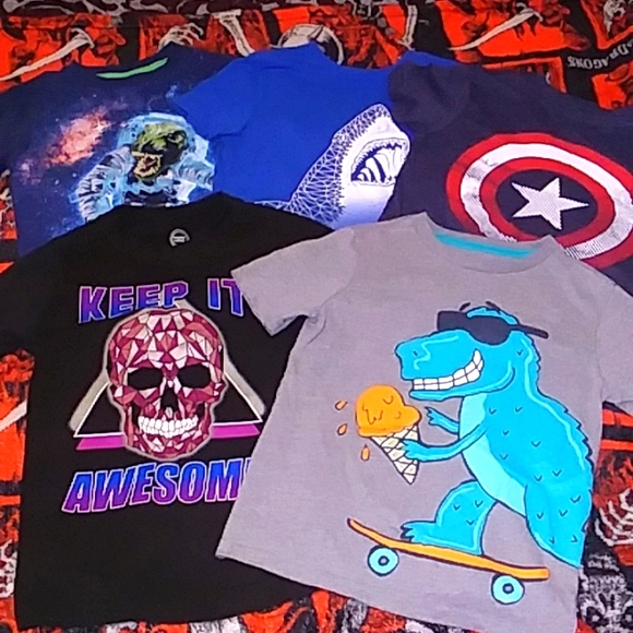 Other - 5 Boys graphic tee lot 6/7